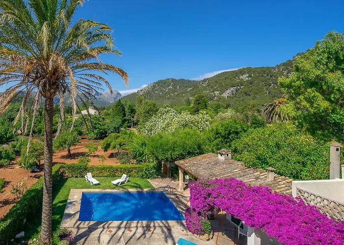 Miquel Hort De'n Bota Villa